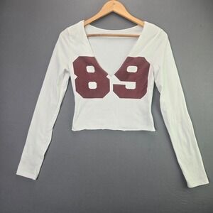 Sumwon Graphic Crop Top 89 Long Sleeve Tee S White V-Neck Slim Fit Streetwear